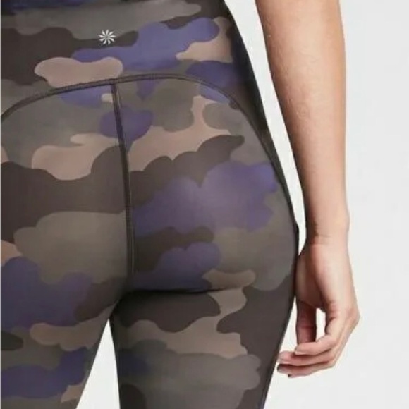 Athleta Ultimate Stash Pocket Printed 7/8 Tight in Mantra Print S A13 - Picture 2 of 6